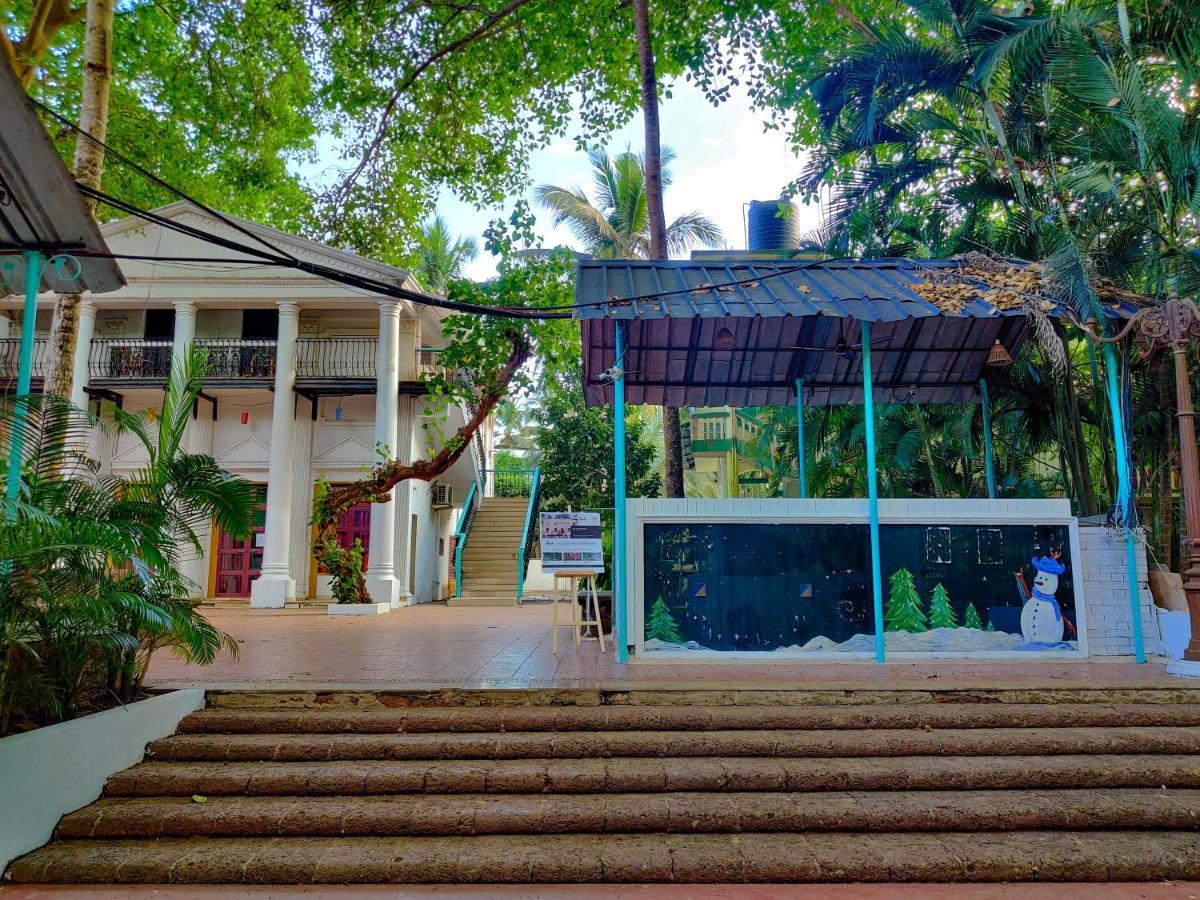 Piggy Calangute By Urban Nomads - Dorms & Pvt Rooms GOA Eksteriør billede